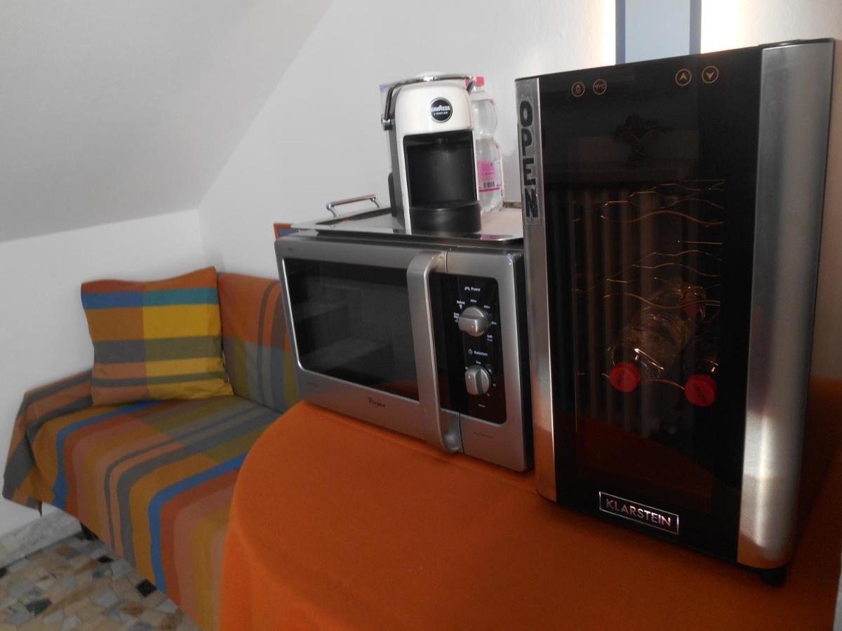 Le Rose Malpensa Bed & Breakfast Бусто Арсицио Екстериор снимка